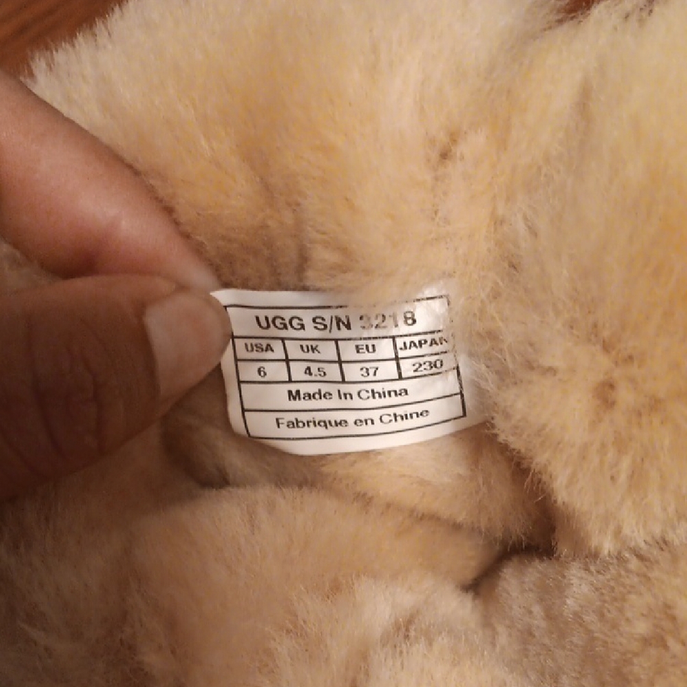 Brown and Cream Shearling Boots - Picture 7 of 11